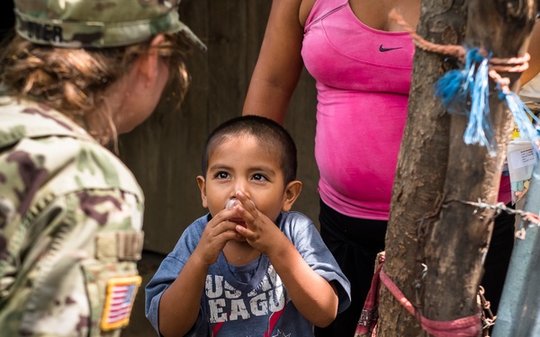 CHN weekly mission in Comayagua