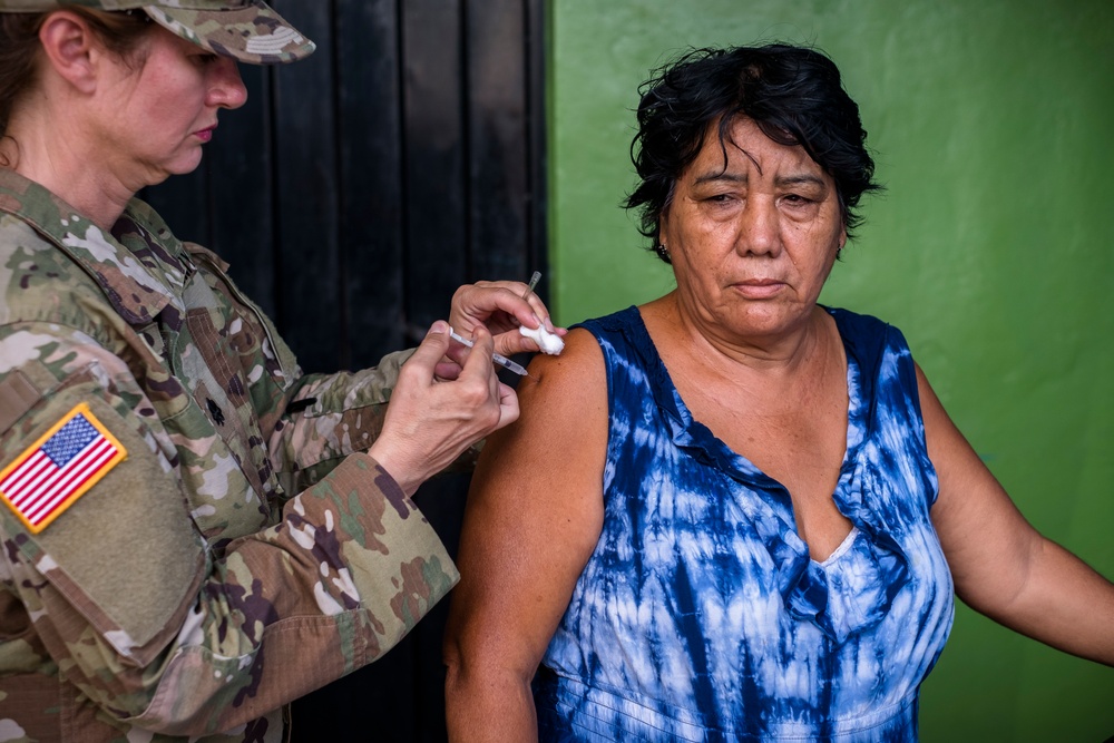 CHN weekly mission in Comayagua