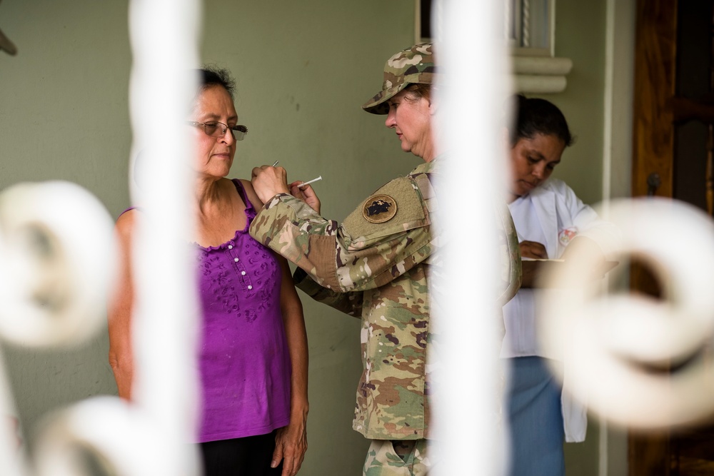 CHN weekly mission in Comayagua