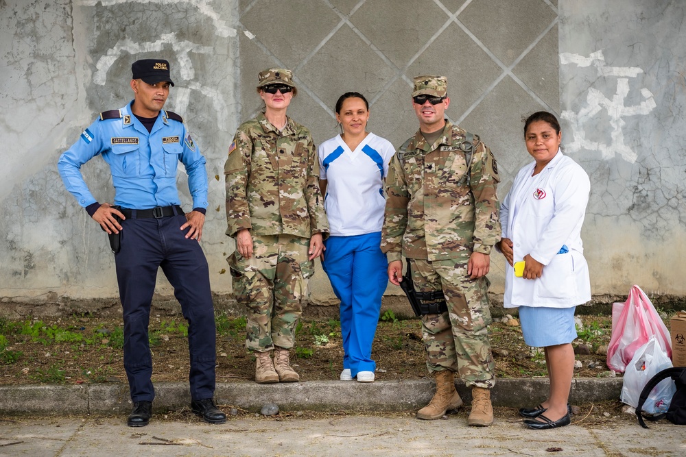 CHN weekly mission in Comayagua