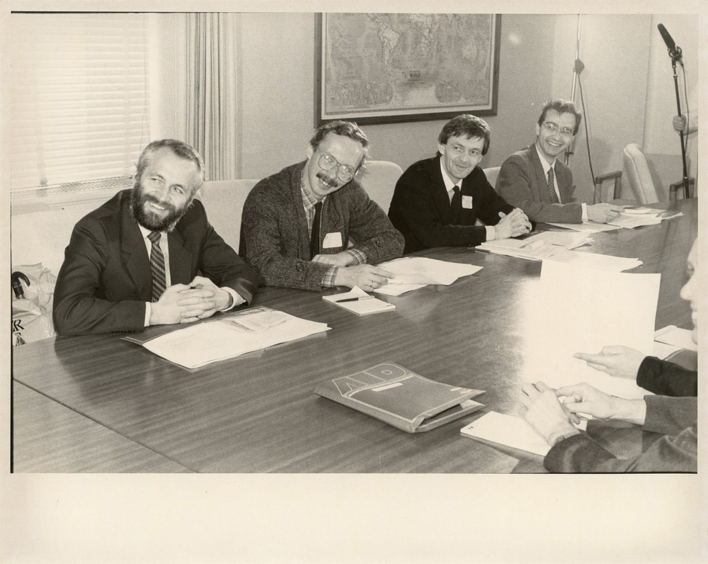Signing of Enterprise Fund for Polish &amp; Hungarian Americans