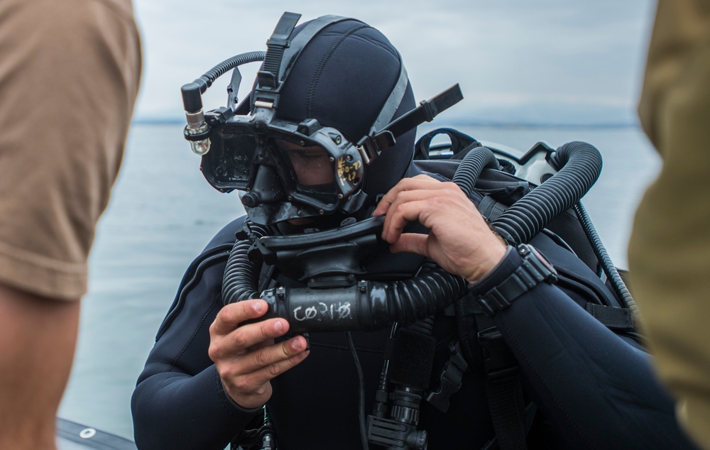 EOD Training Unit Underwater Demolition