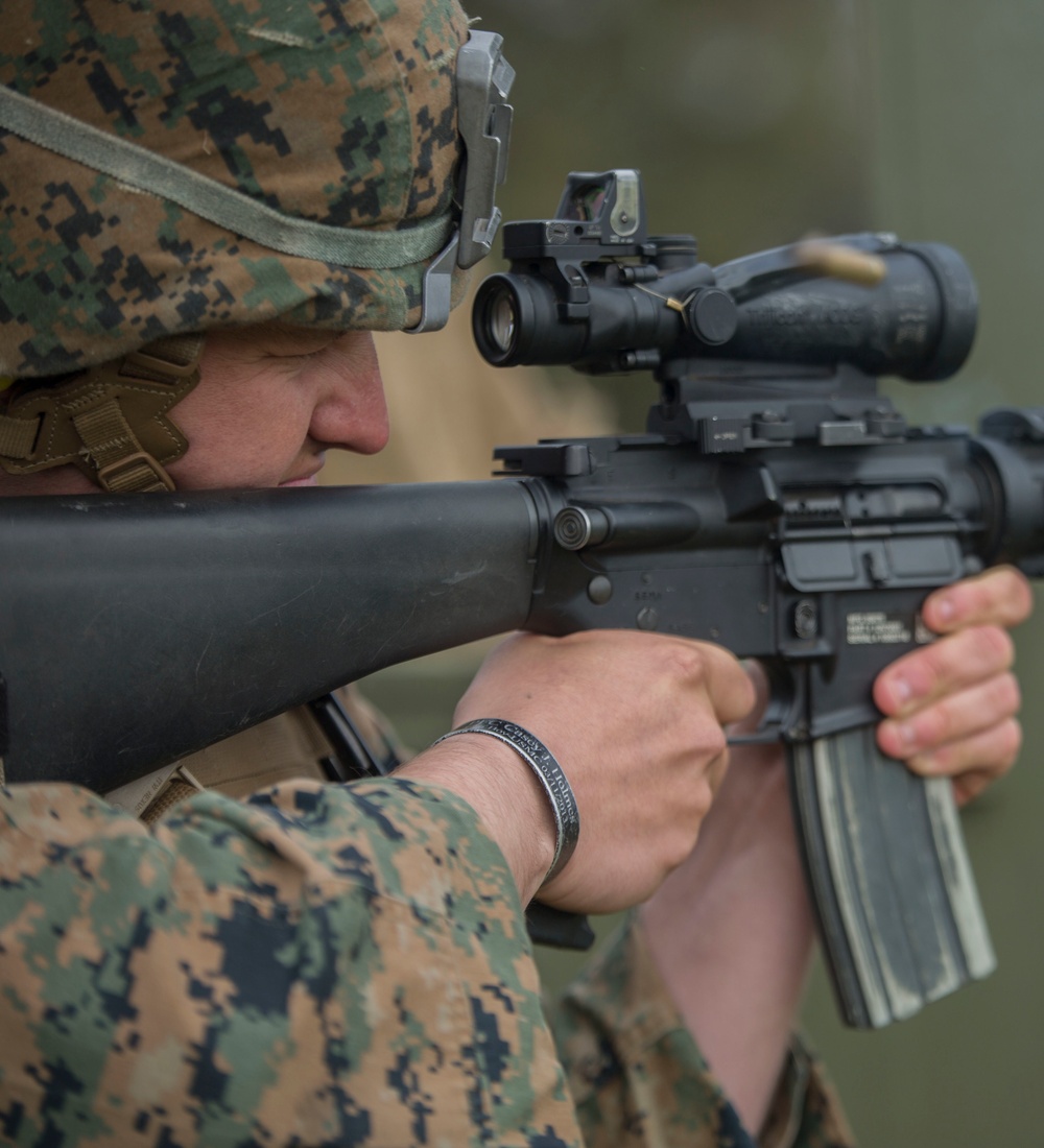 Texas Marine competes in Australian international shooting competition