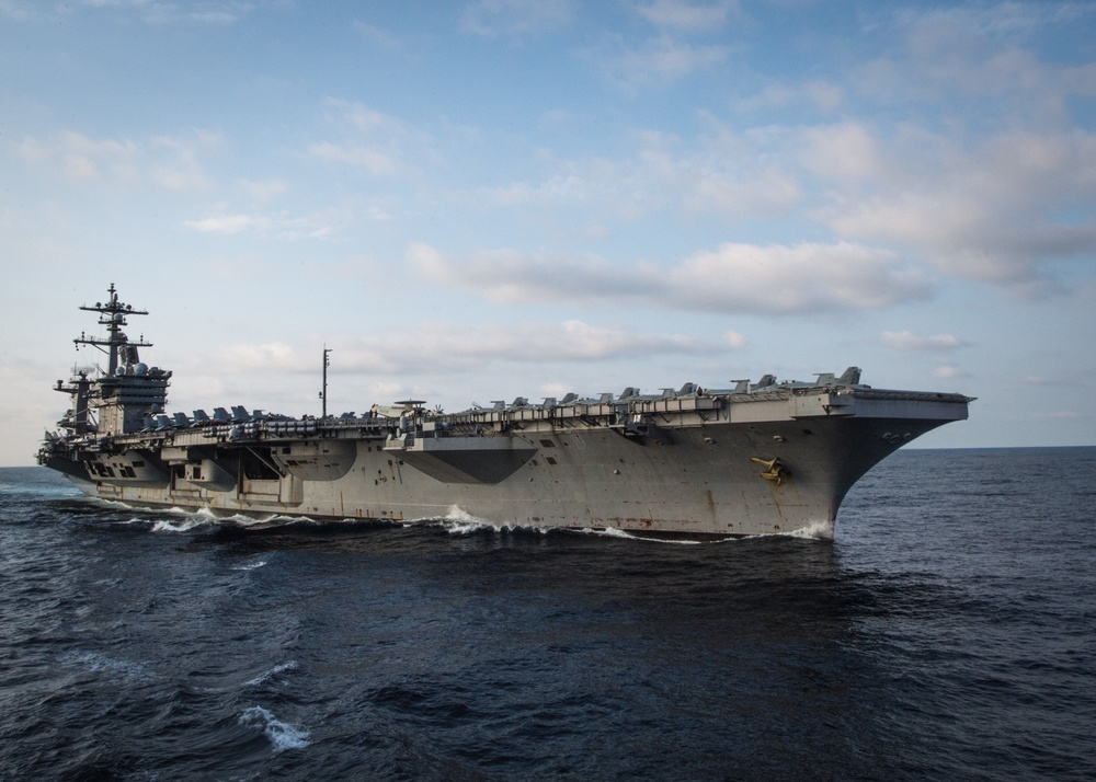 USNS Rappahannock Underway Replenishment