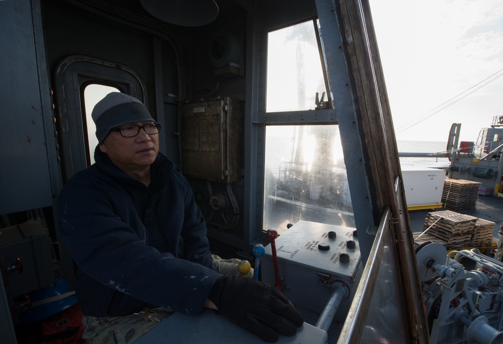 USNS Rappahannock Underway Replenishment