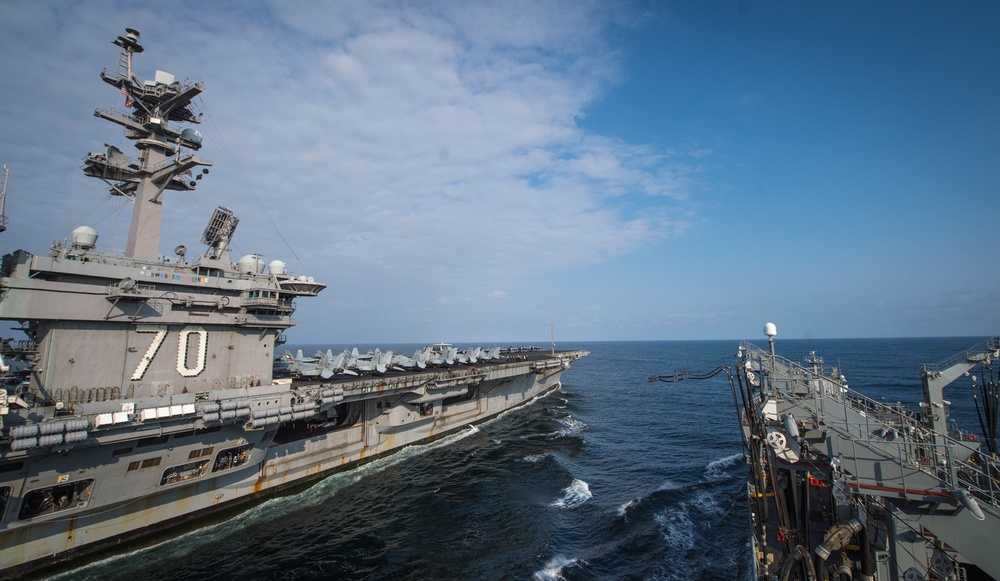 USNS Rappahannock Underway Replenishment