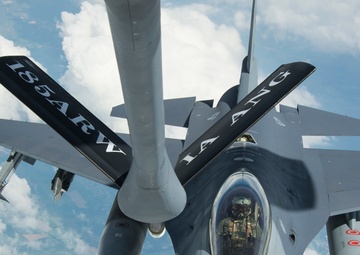 185th ANG provides refueling training to F-16 Fighting Falcons