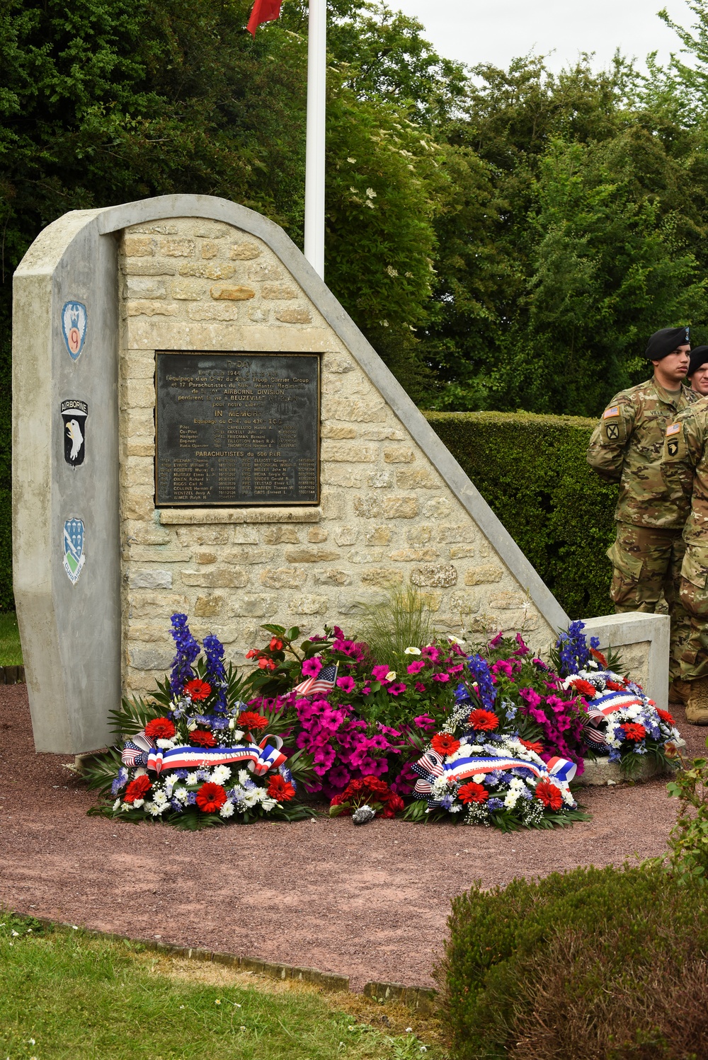101st, Beuzeville commemorate the fallen at D-Day 73 anniversary