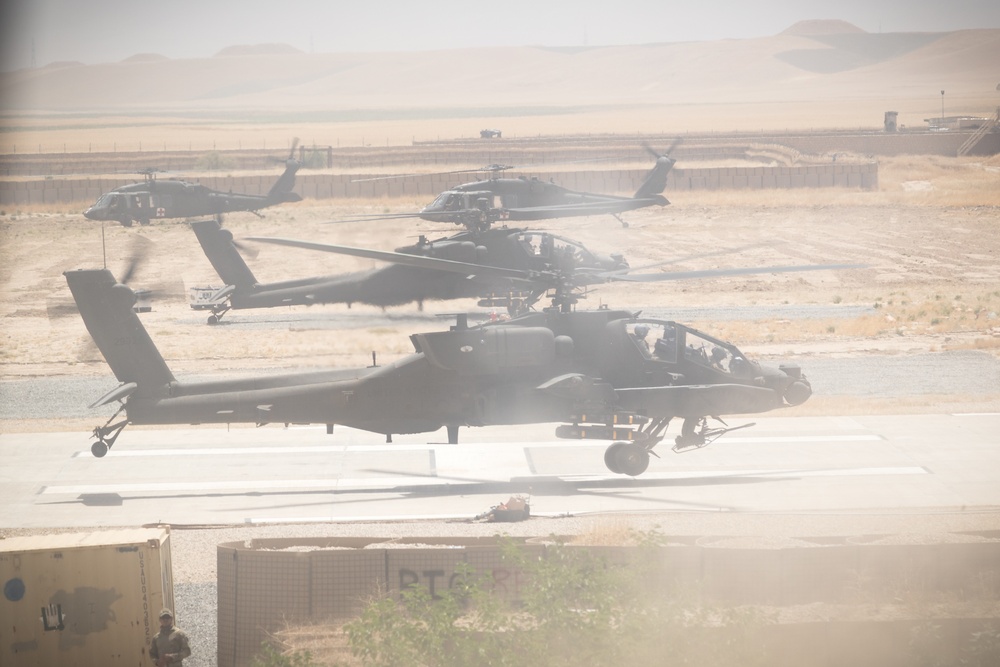 Apaches and Black Hawks in Kunduz