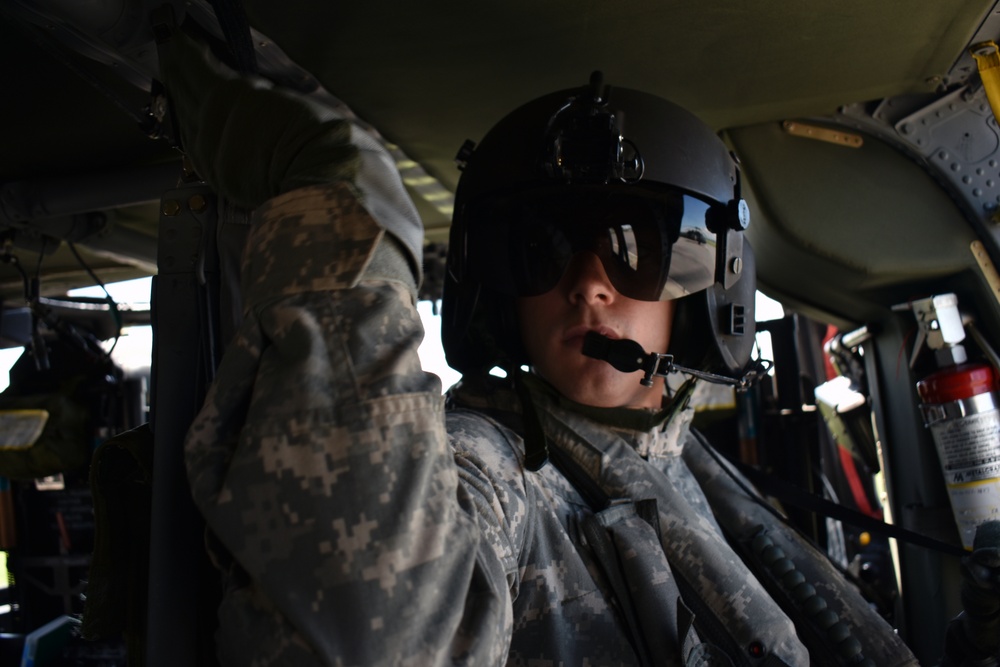 New York Army National Guard aviators conduct fire bucket training