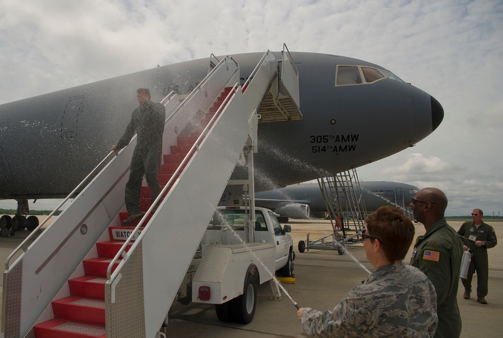 Ops Group commander flies final flight with the Freedom Wing