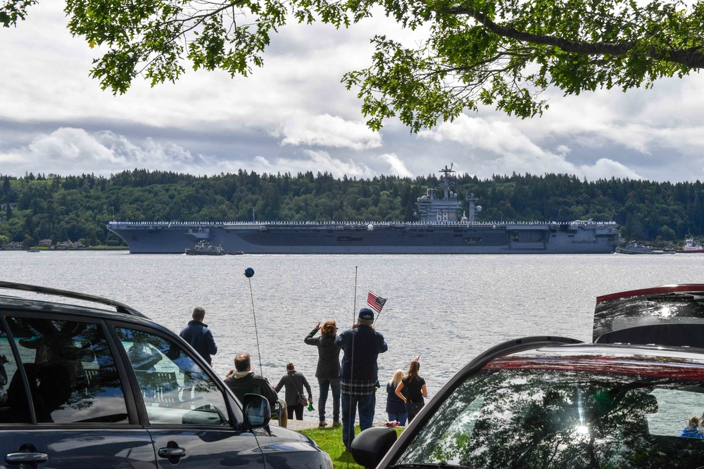 USS Nimitz, USS Shoup and USS Kidd Depart for Deployment