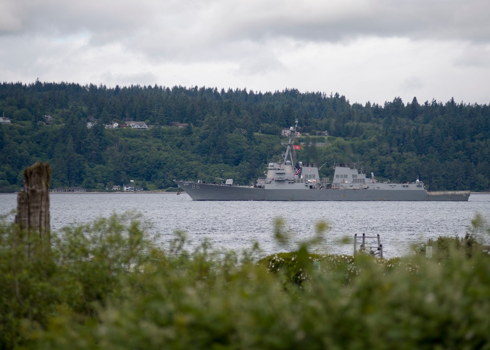 USS Nimitz, USS Shoup and USS Kidd Depart for Deployment