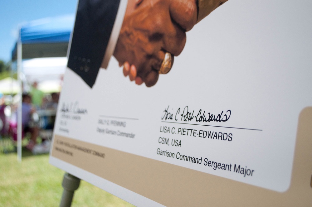 Pledge signed for Service Culture initiative