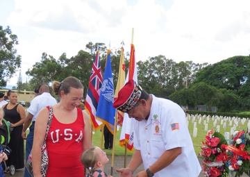 Community members respond to honor the fallen