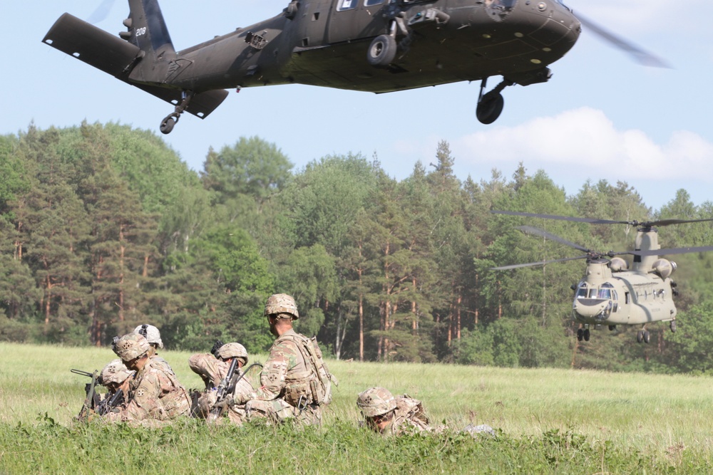 2-12 Inf. soldiers take to the skies in ‘Lethal’ exercise