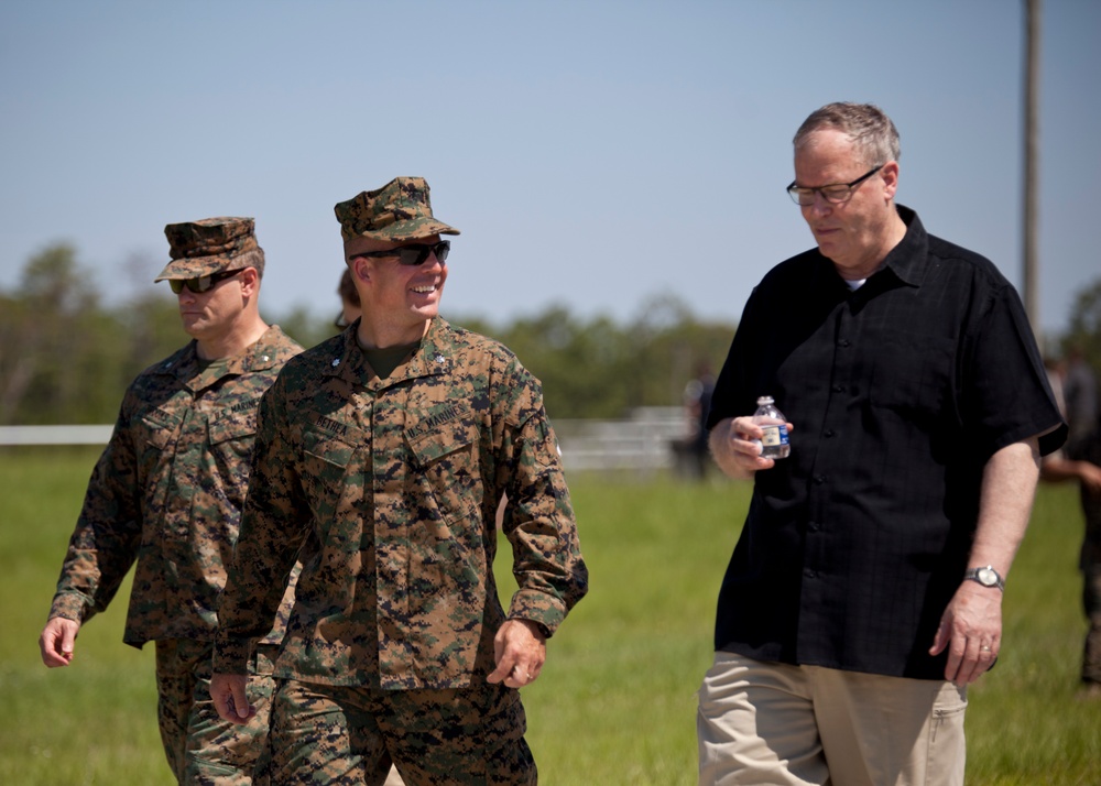 Deputy Secretary of Defense visits Camp Lejeune