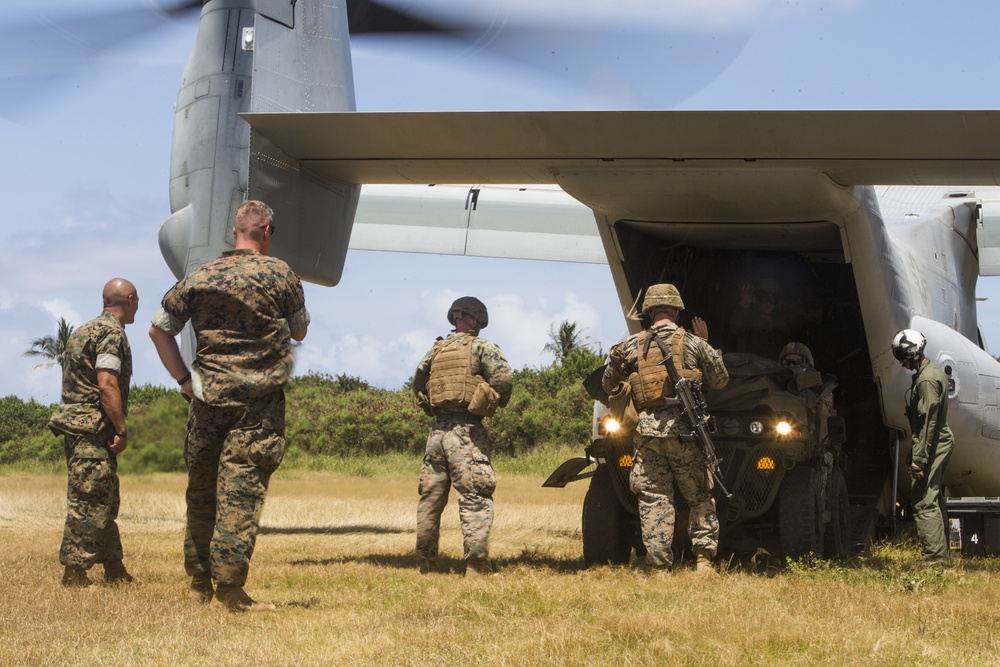 Heavy lifting: 1/12, VMM-268 pack up and take off