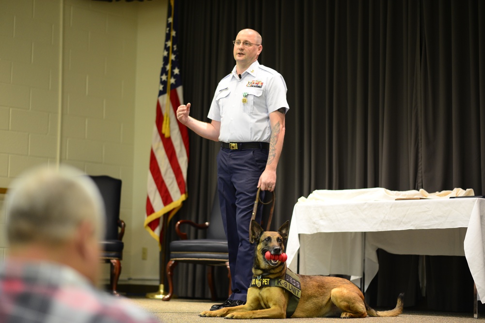 Tosca explosive detection K-9 retires
