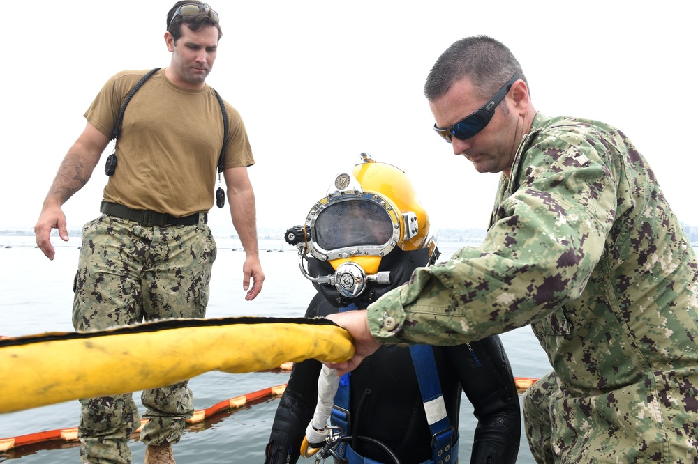 Undersea Rescue Command is doing Diving Supervisor drills