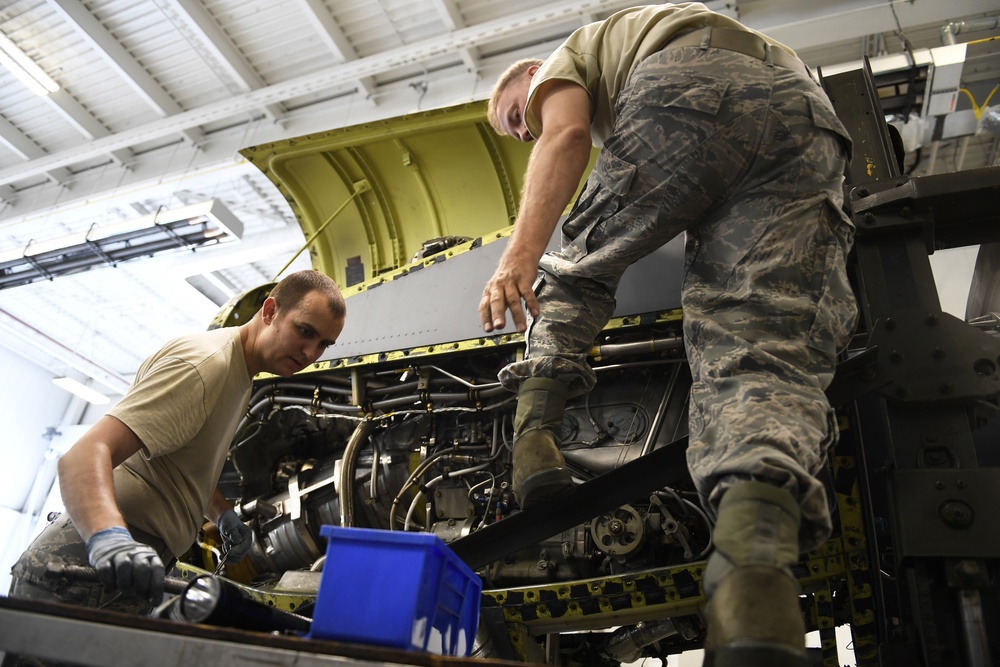 C-130 Hercules Aircraft Maintenance