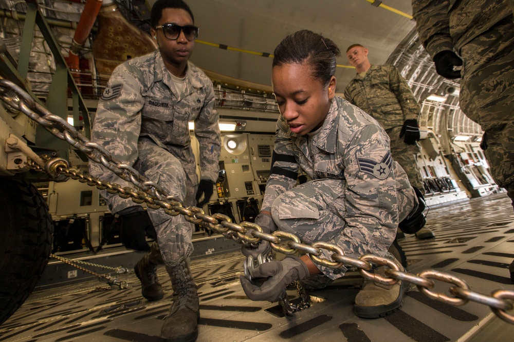 Joint Aerial Port and Army mobility exercise