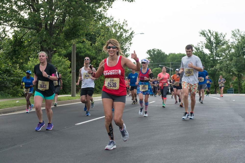 DVIDS Images 10th Annual Marine Corps Historic Half Marathon [Image