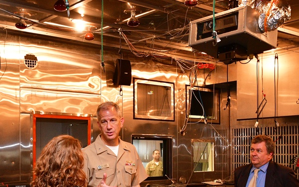 NMW Commander Visits NHRC