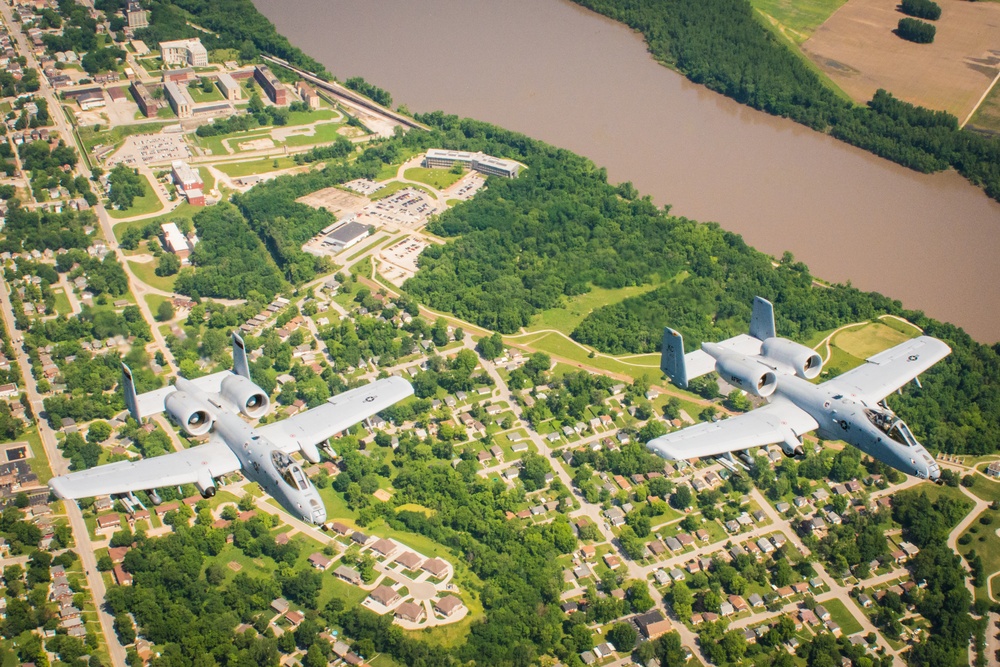 A-10 Formation fly over Missouri