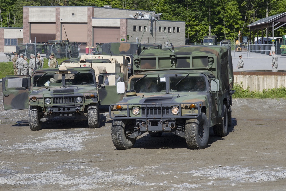 Humvee Starts Convoy
