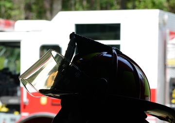 125th Fighter Wing firefighters get hands-on training at Naval Air Station Jacksonville