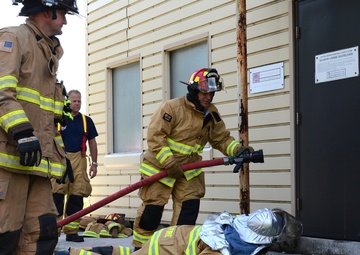 125th Fighter Wing firefighters get hands-on training at Naval Air Station Jacksonville