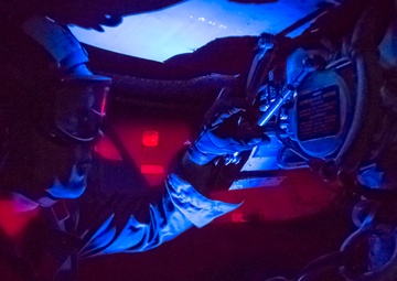 FLIGHT OPERATIONS ON BOARD USS BONHOMME RICHARD (LHD 6)