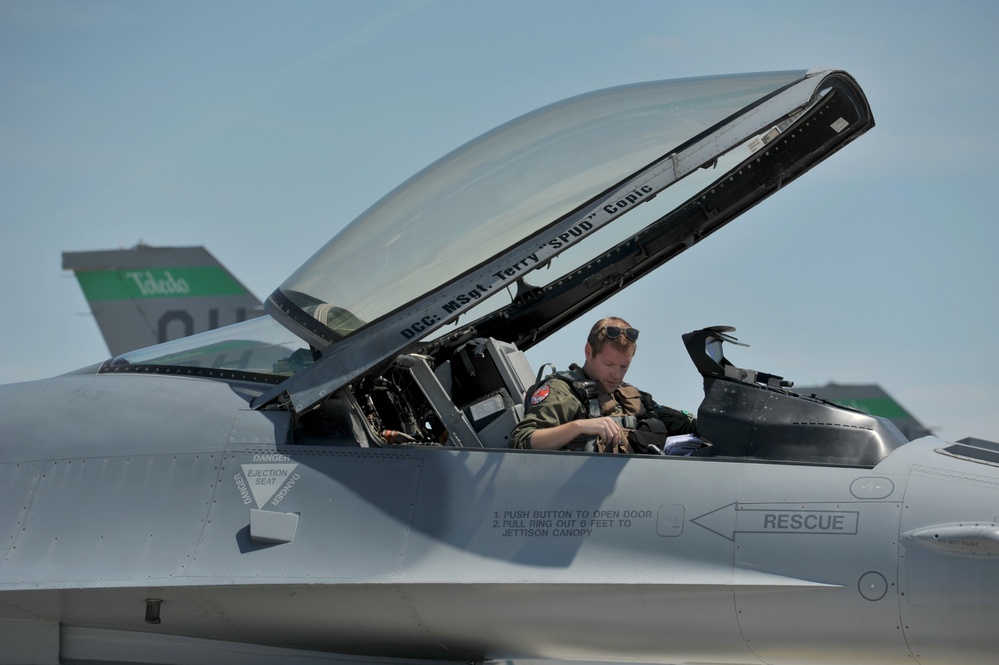 180th Fighter Wing Participates in Load Diffuser 17