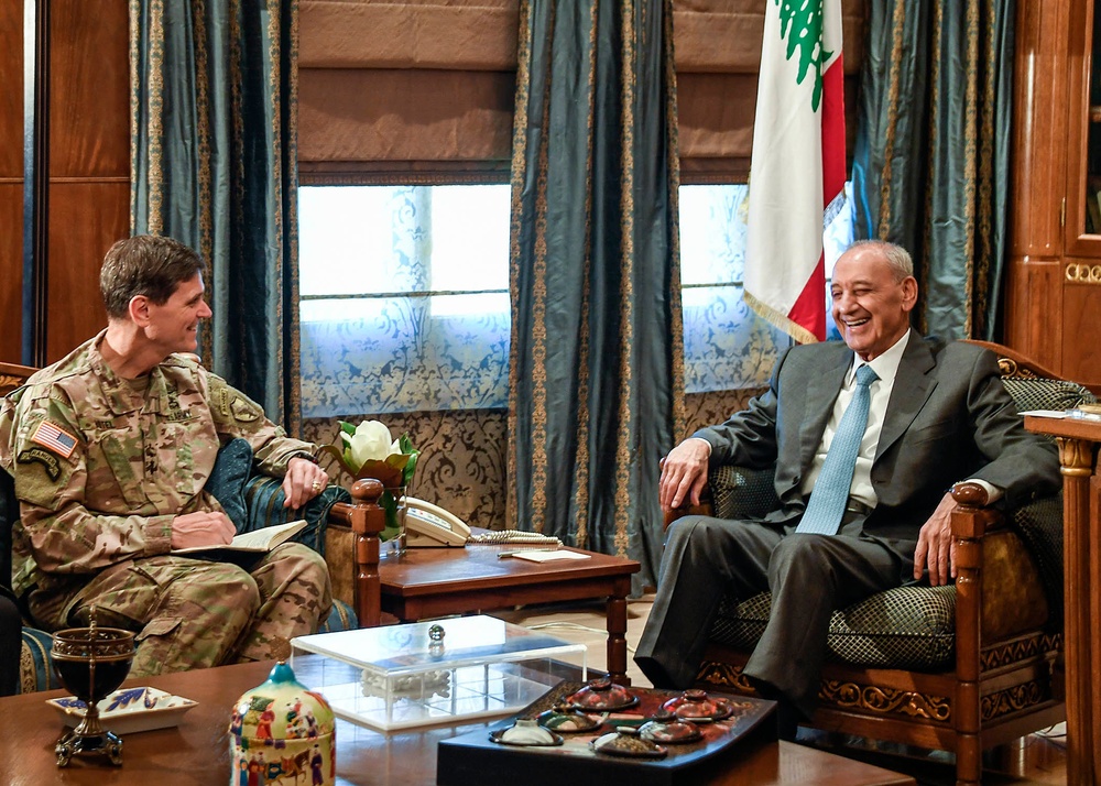 USCENTCOM commander visits Lebanon