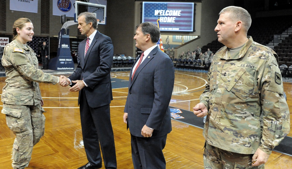 Sioux Falls Soldiers welcomed home from Kuwait