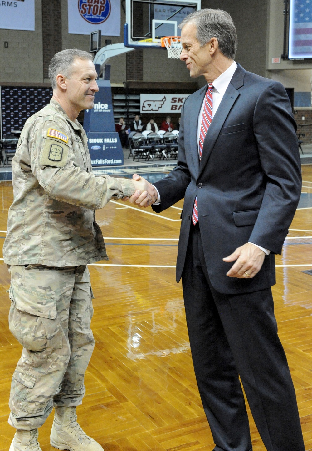 Sioux Falls Soldiers welcomed home from Kuwait