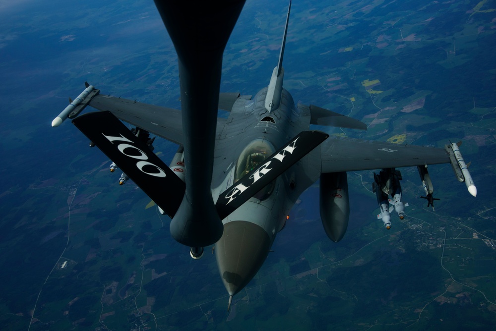 Refueling the fighters Refueling the fighters