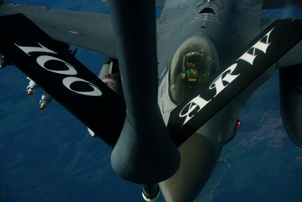 Refueling the fighters Refueling the fighters