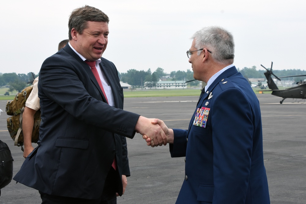 Lithuanian Defense Minister Visits Pennsylvania