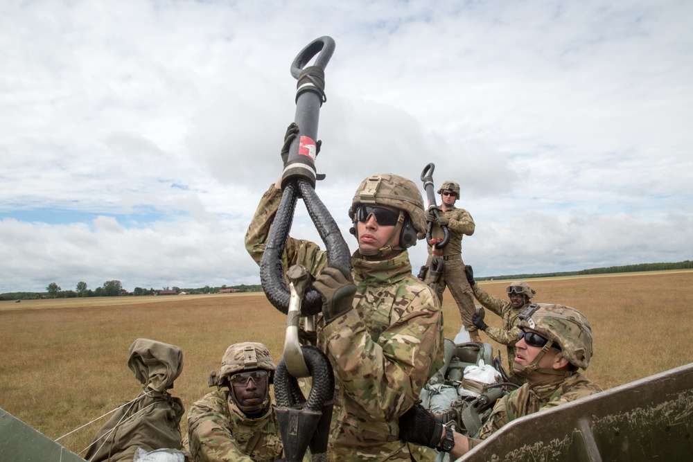 Saber Strike 2017 - Sling Load and Air Assault Training