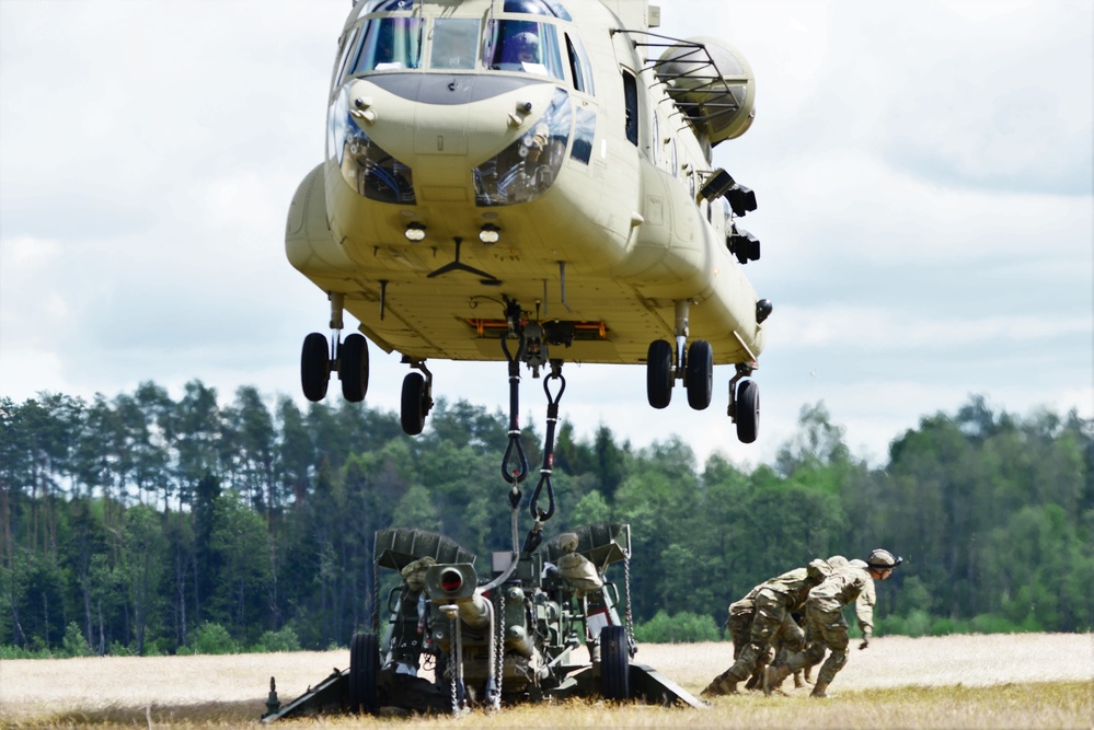 M777 Howitzer Sling Load Training in Orzysz Poland