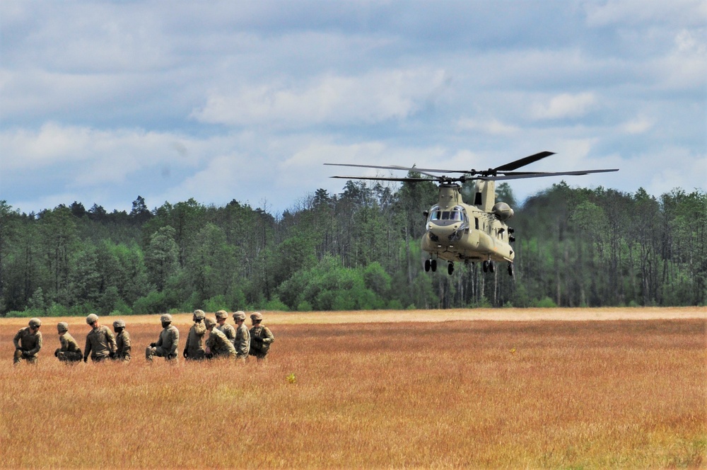 M777 Howitzer Sling Load Training in Orzysz Poland