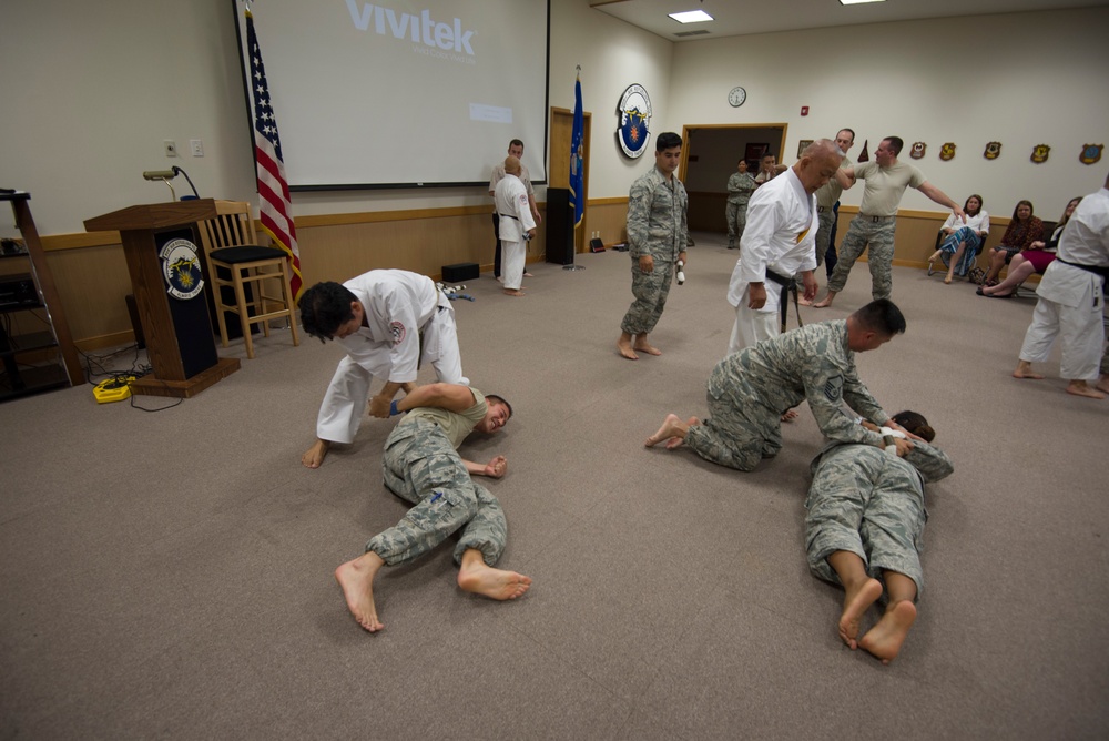 Kadena hosts MOFA Seminar: Airmen learn Okinawan History and Culture