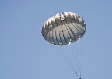 Task Group (TG) 56.1 and U.S. Airforce conduct a static line jump.