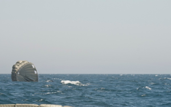 Task Group (TG) 56.1 and U.S. Airforce conduct a static line jump.