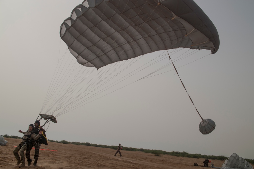 International partners participate in a D-Day anniversary airborne operation