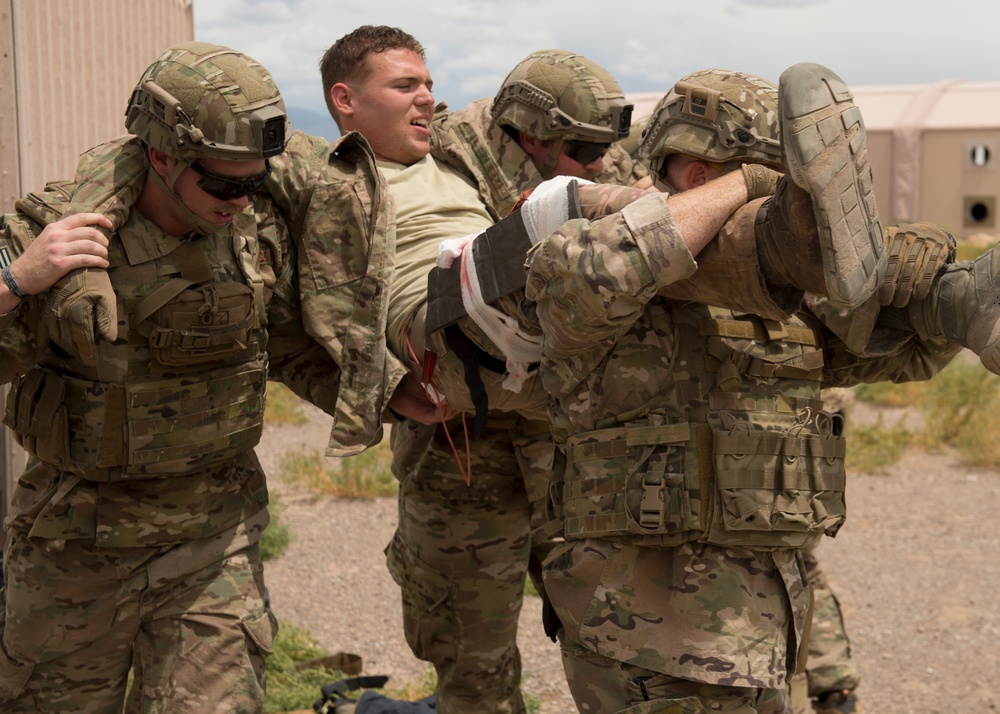 EOD receives Tactical Combat Casualty Care training