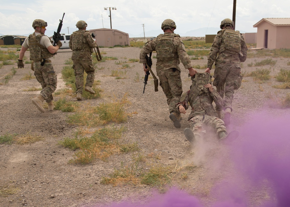 EOD receives Tactical Combat Casualty Care training