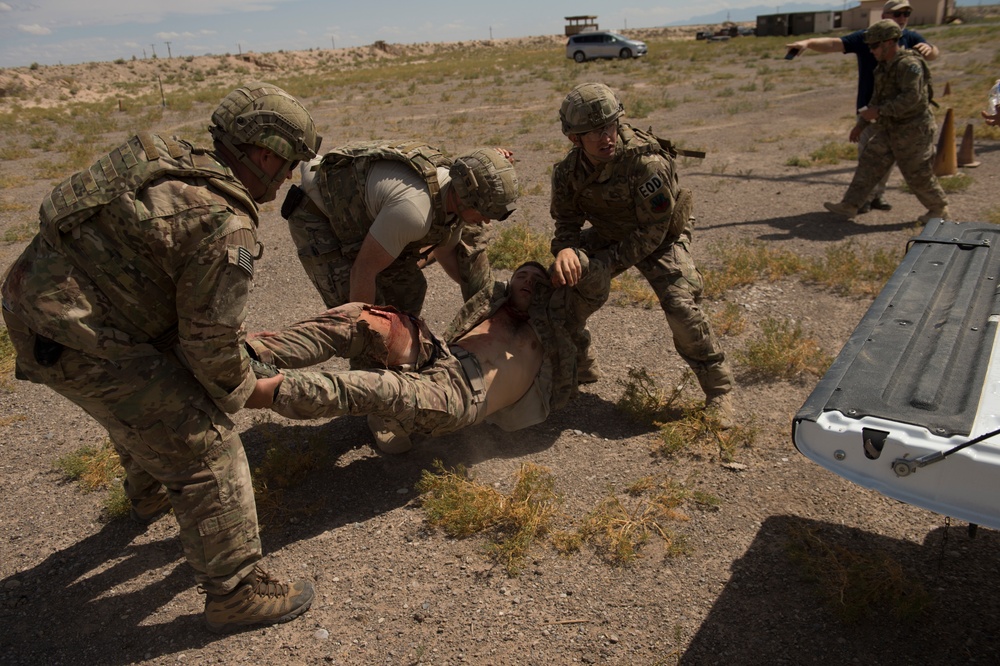 EOD receives Tactical Combat Casualty Care training